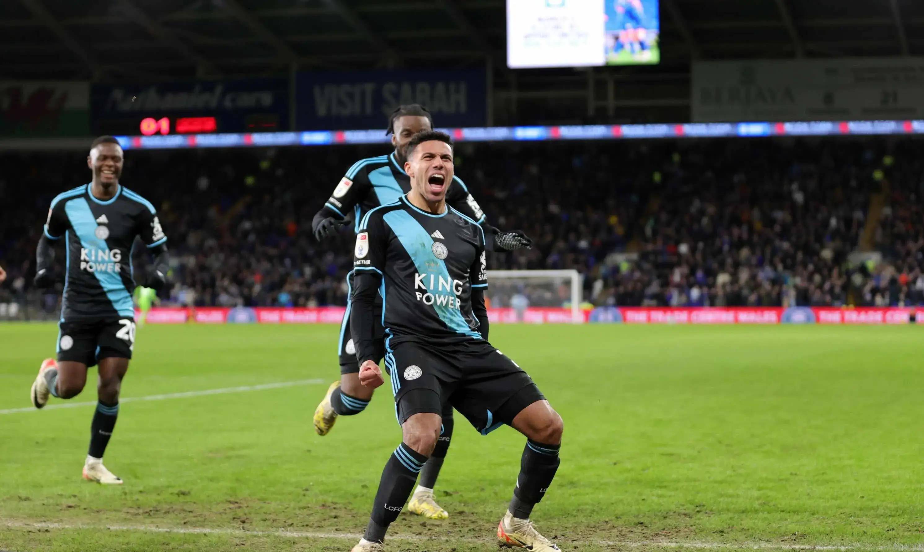 包含勒沃库森鏖战多特蒙德，格纳布里高光表现的词条