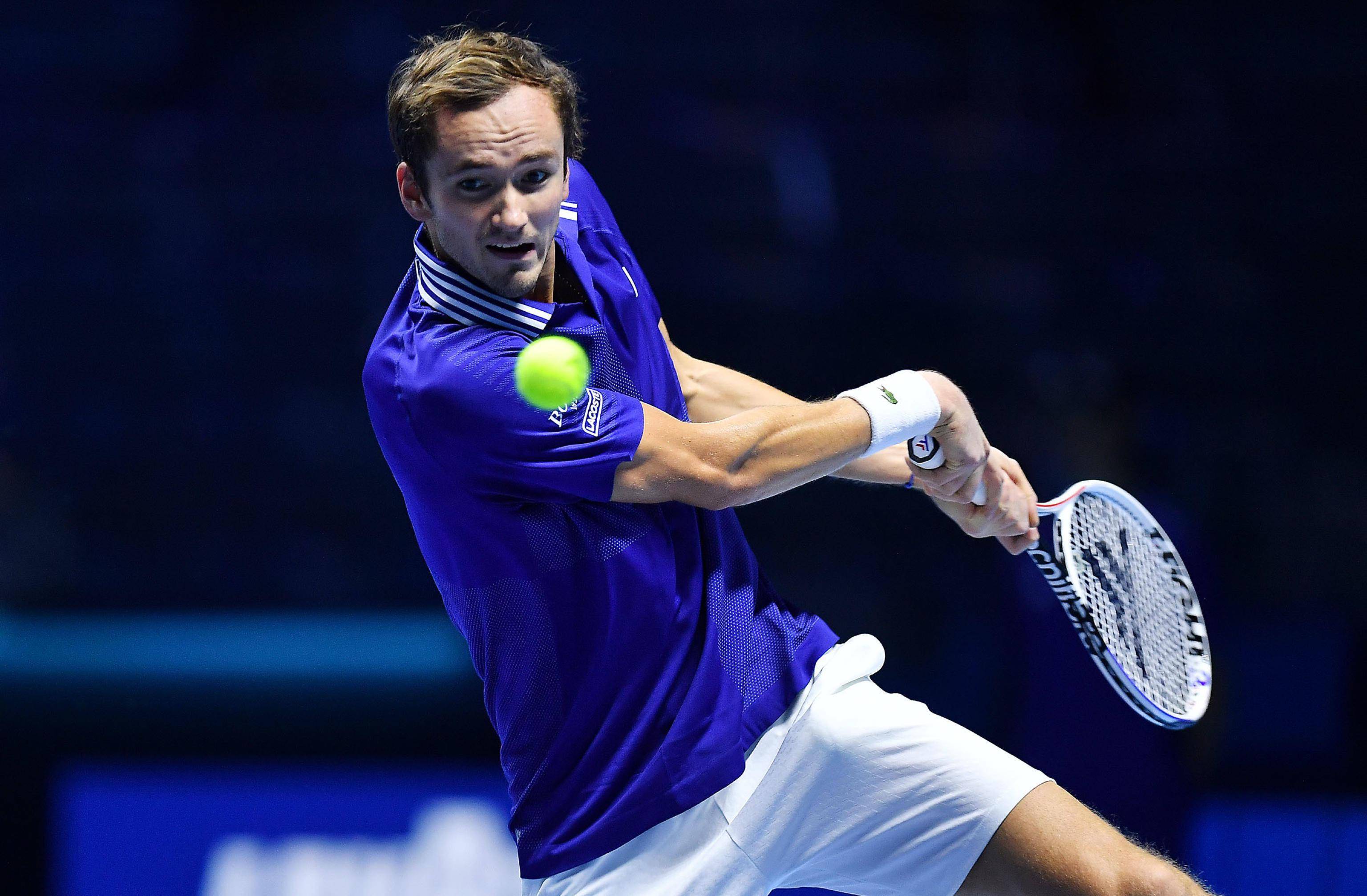 欧洲网球队完胜西班牙网球队，梅德韦杰夫打破历史纪录的简单介绍