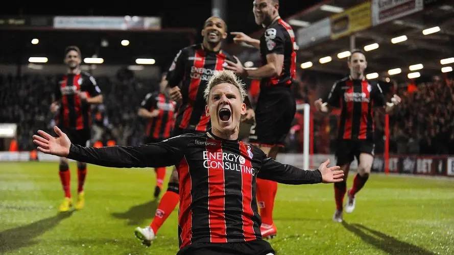 开云官方app入口-曼城客场轻取伯恩茅斯，继续保持领先的简单介绍