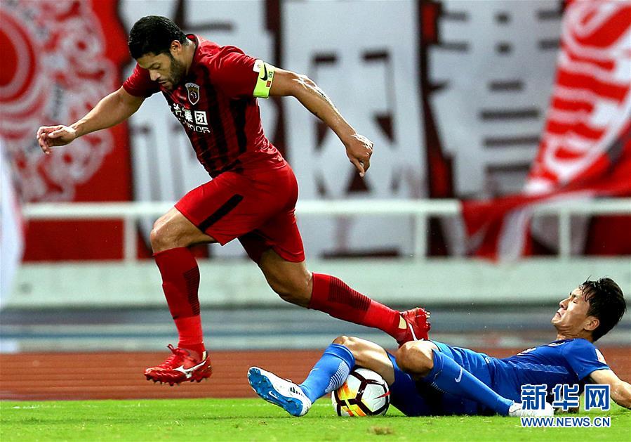 上海上港战胜河南建业，保持不败记录的简单介绍