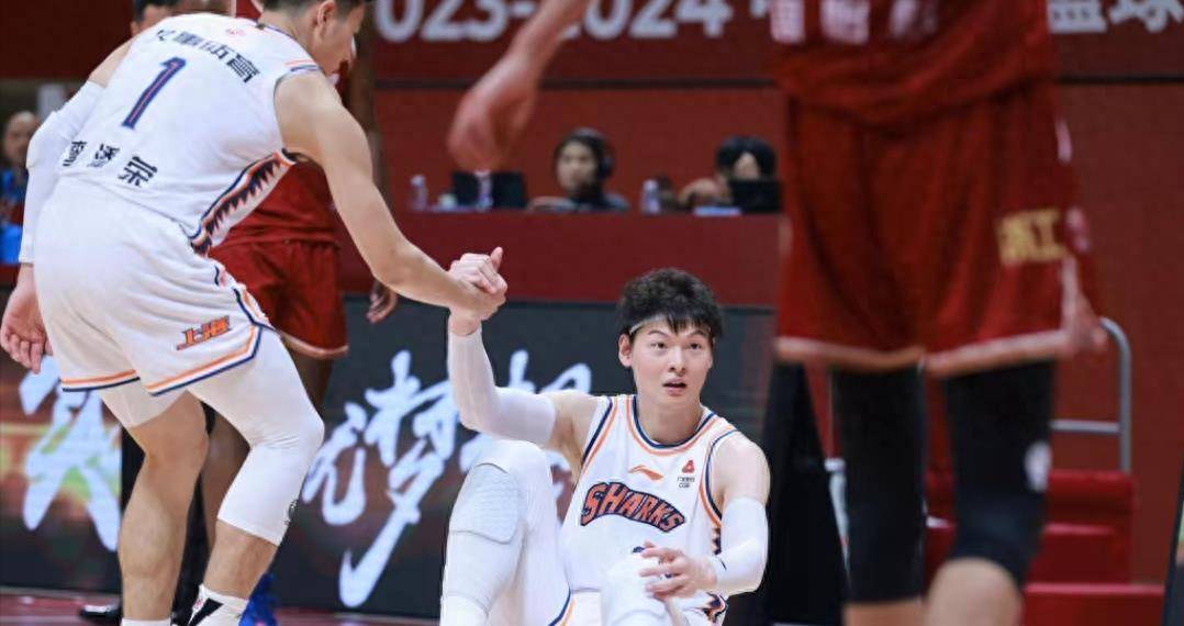 开云体育官网-包含山东队在场上发挥稳定获得了胜利的词条