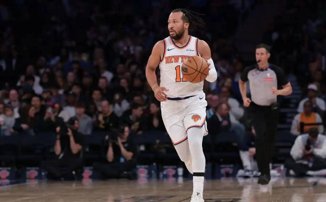 关于尼克斯主场大胜骑士,赢得三连胜的信息 关于尼克斯主场大胜骑士,赢得三连胜的信息