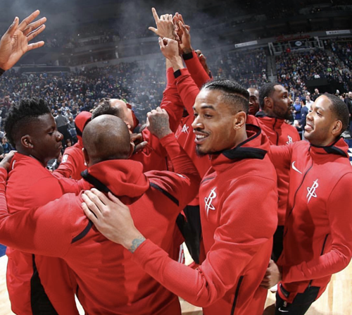 包含公牛翻盘热火，周琦统治全场的词条