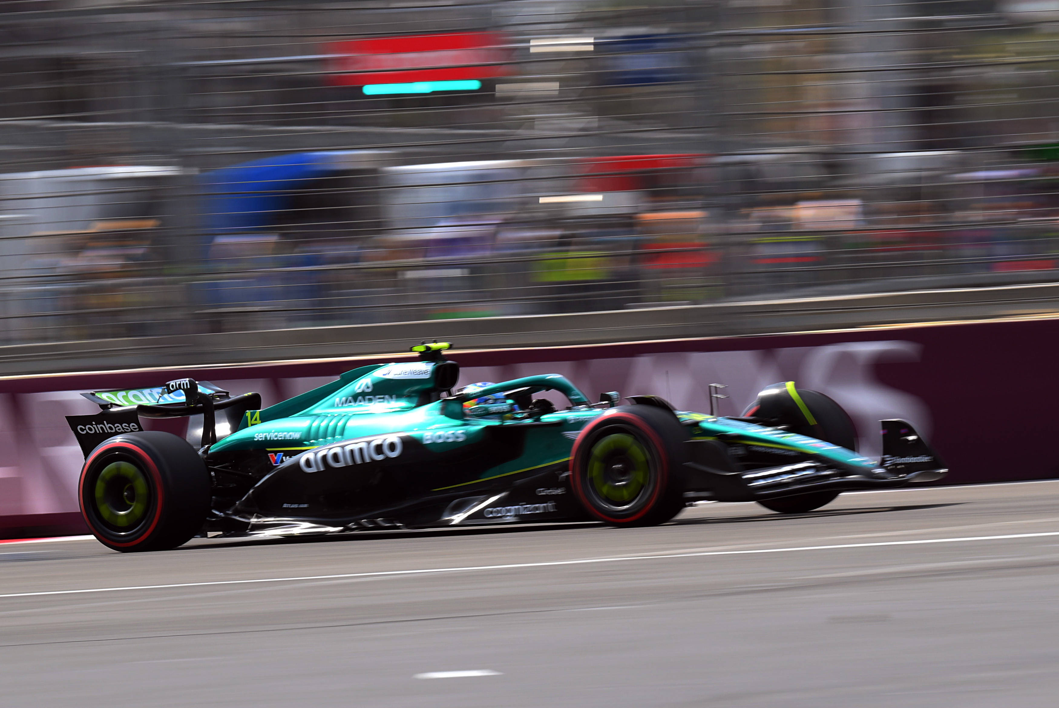 迈凯伦翻盘威廉姆斯，汉密尔顿高光表现的简单介绍